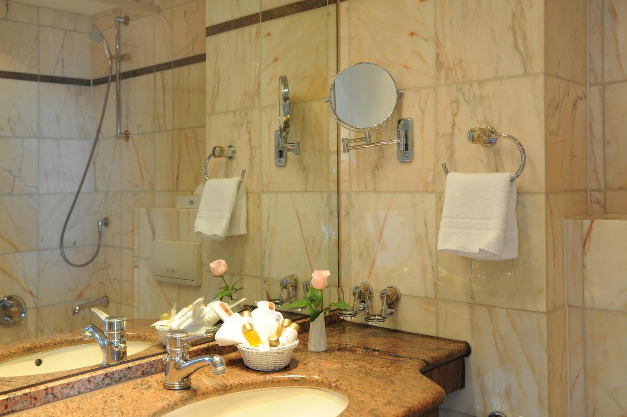 Ringhotel Seehof Берлин Екстериор снимка