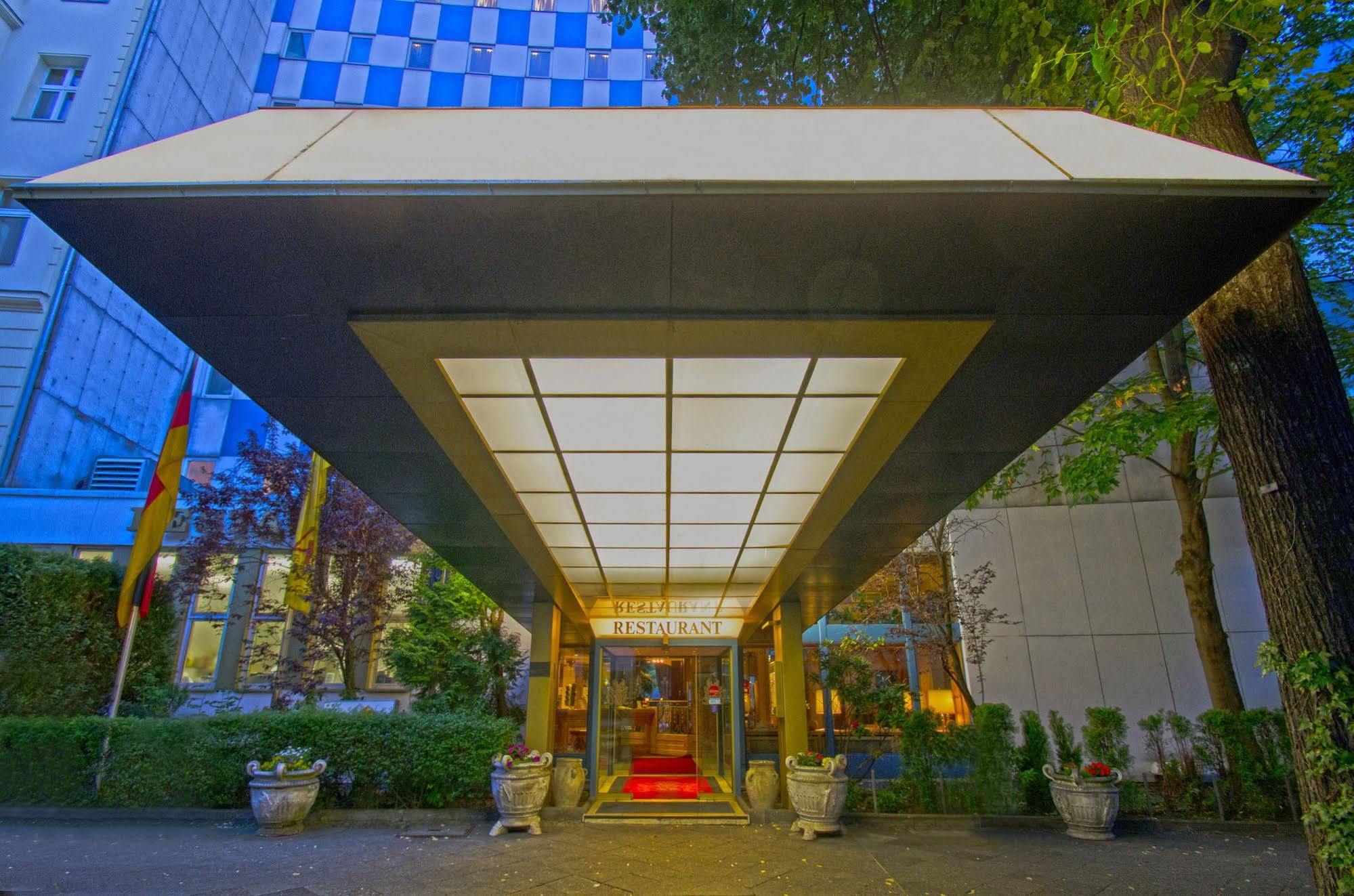 Ringhotel Seehof Берлин Екстериор снимка